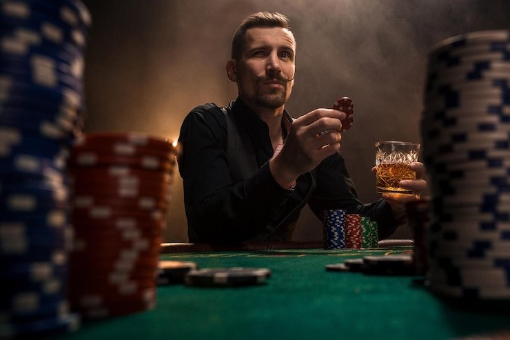 Mobile and desktop users enjoying pbet’s smooth experience across browsers